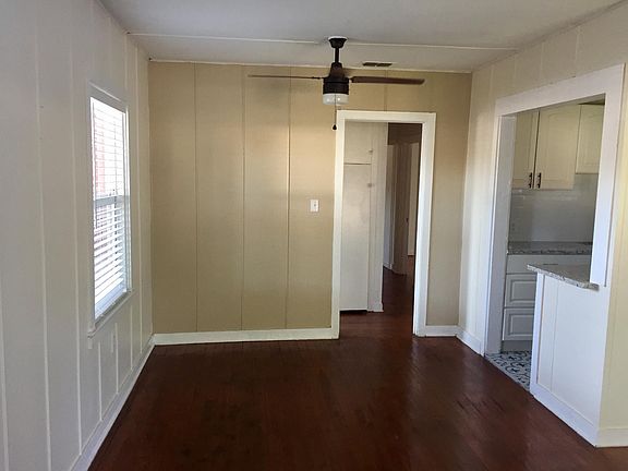 4th image of 1508 Russell Ave