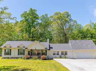 167 Shadowood Dr, Cleveland, GA 30528