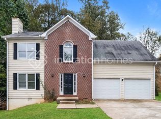 175 Park Meadows Dr, Lawrenceville, GA 30044