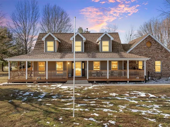 27603 Pinecrest Dr, Wright City, MO 63390