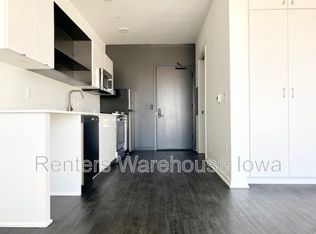 329 5th St #305, West Des Moines, IA 50265