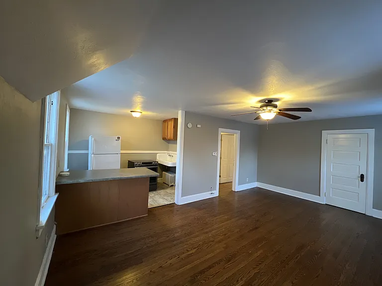 1508 Carlisle Ave — Photo 4
