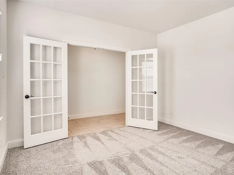 204 Flower Ridge Dr — Photo 10
