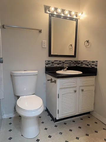 571 Somerset Ln #5 — Photo 10