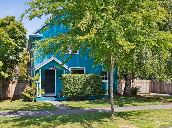 834 S Rose Street, Seattle, WA 98108
