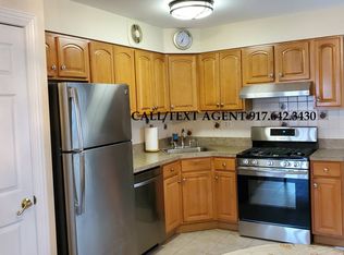 7235 Metropolitan Ave FLOOR 1E-1, Middle Village, NY 11379