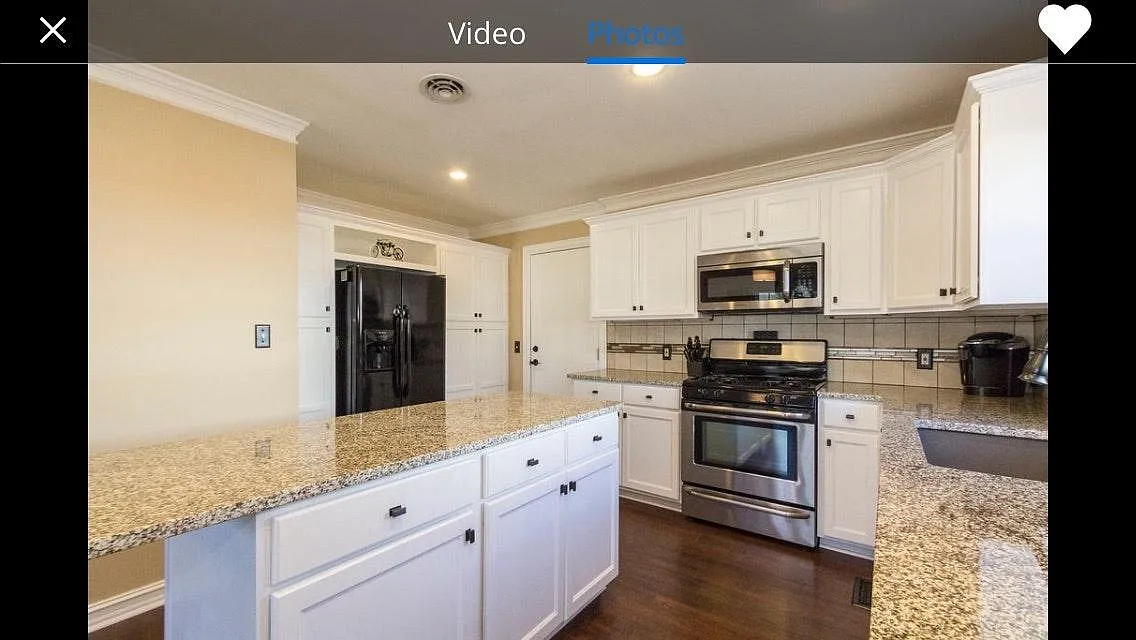 1343 E 46th Street — Photo 3
