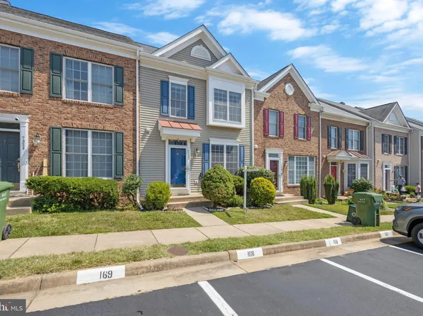 7332 Ardglass Dr, Lorton, VA 22079