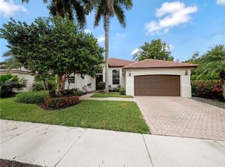 2527 Jardin Dr, Fort Lauderdale, FL 33327
