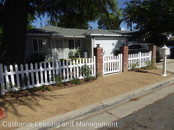 2nd image of 25242 Atwood Blvd