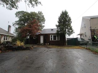20 Nelson St, Yonkers, NY 10704