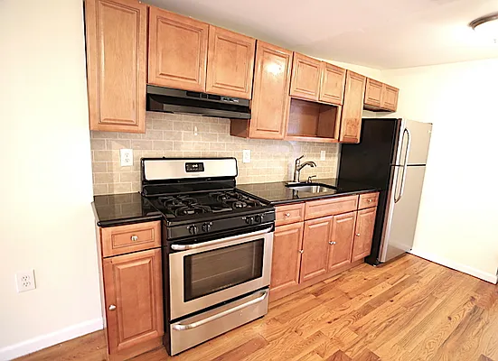 Rented by Georgine Podhorsky, LREB | media 7