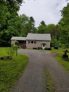 14 Middle Rd, Oakland, ME, 04963