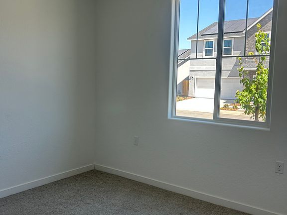 5th image of 7189 E Amherst Ave