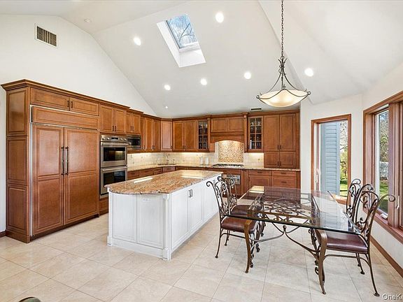 5th image of 57 Belleau Avenue