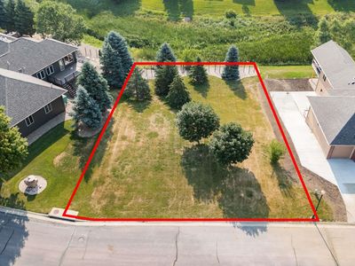 5704 S Lazy Ridge Pl, Sioux Falls, SD, 57108