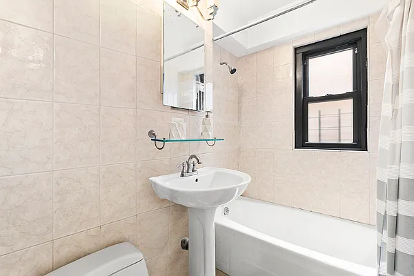 Rented by Compass | media 5