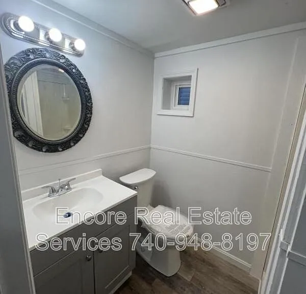 185 Monroe St — Photo 8