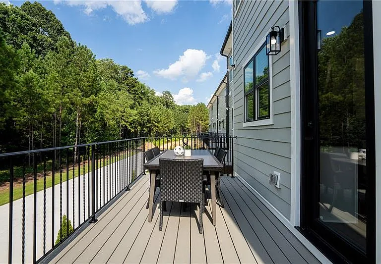 173 Brush Creek Ct — Photo 26