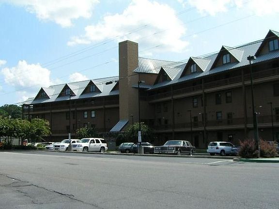 2nd image of 7046 Val Monte Dr