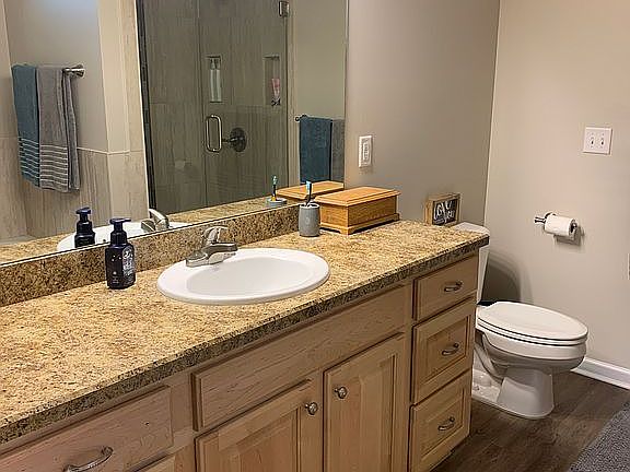 Master bath 