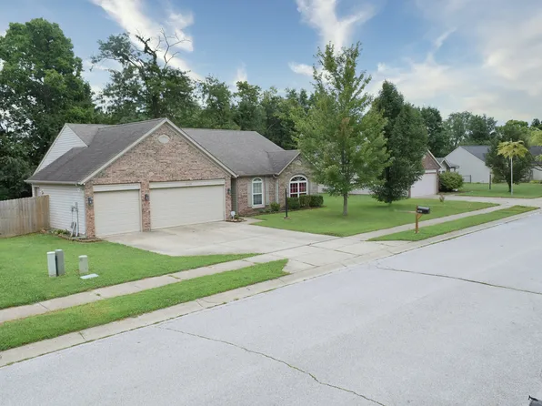 6115 Timberland Way, Indianapolis, IN 46221