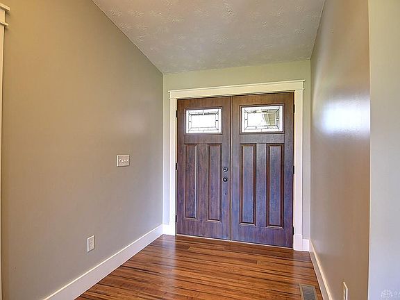 5th image of 6178 Brookshire Ln