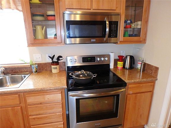 Glass door cabinets let you show off your style