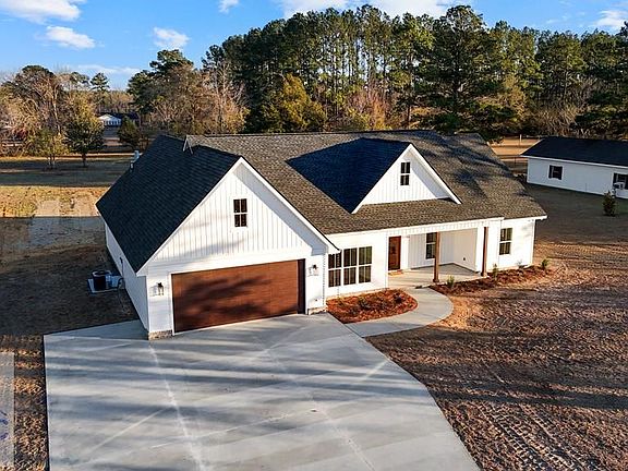 5th image of 112 Foxwood Dr