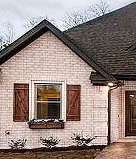 2nd image of 312 Stonegate Pl