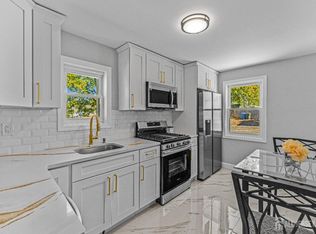 24 Lee Ave, Hopelawn, NJ 08861