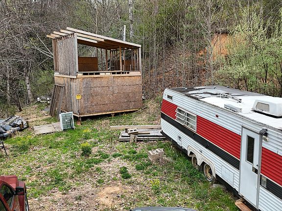 2nd image of 719 Simerly Creek Rd