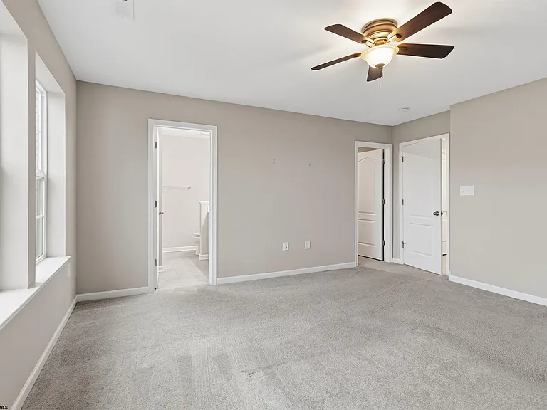 13 Dover Ct — Photo 22