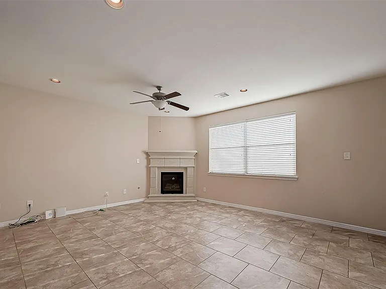 15923 Eldora Springs Ct — Photo 9