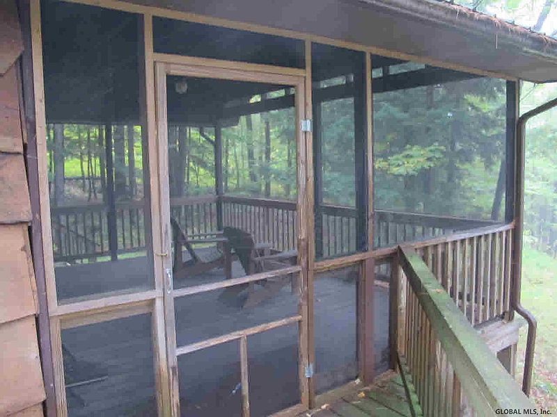 4th image of 1 Spring Hill Lane
