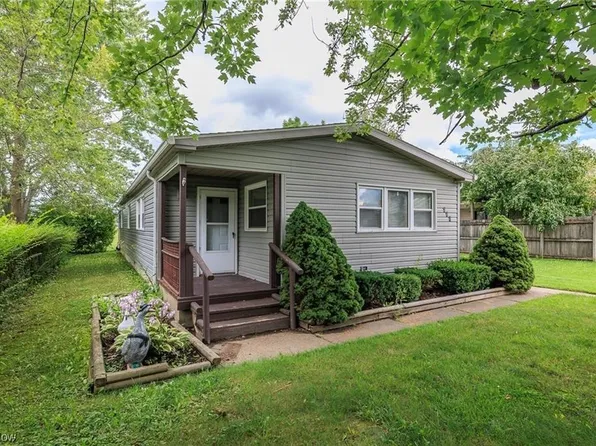 380 Stable Dr, Lagrange, OH 44050