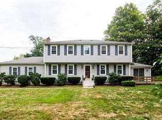 2569 Diamond Hill Rd, Cumberland, RI 02864