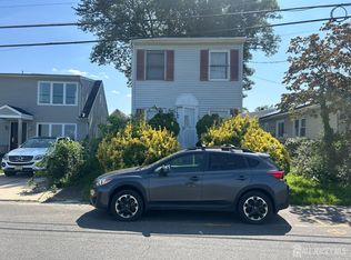 165 Bayview Dr, Laurence Harbor, NJ 08879