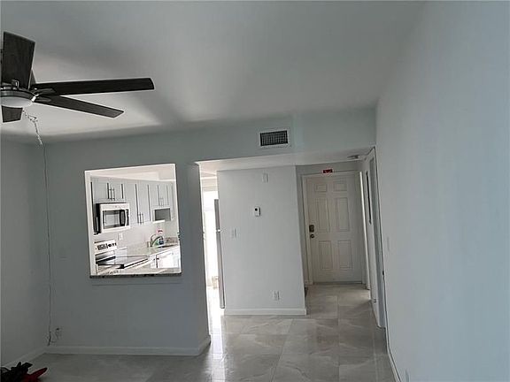 2nd image of 333 NE 21st Ave APT 514