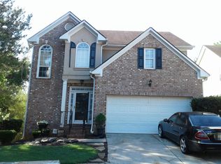 2826 Winterhaven Ct, Dunwoody, GA 30360