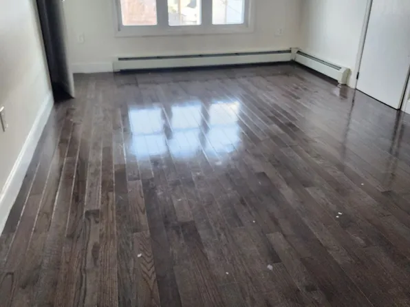 (undisclosed Address), Flushing, NY 11367