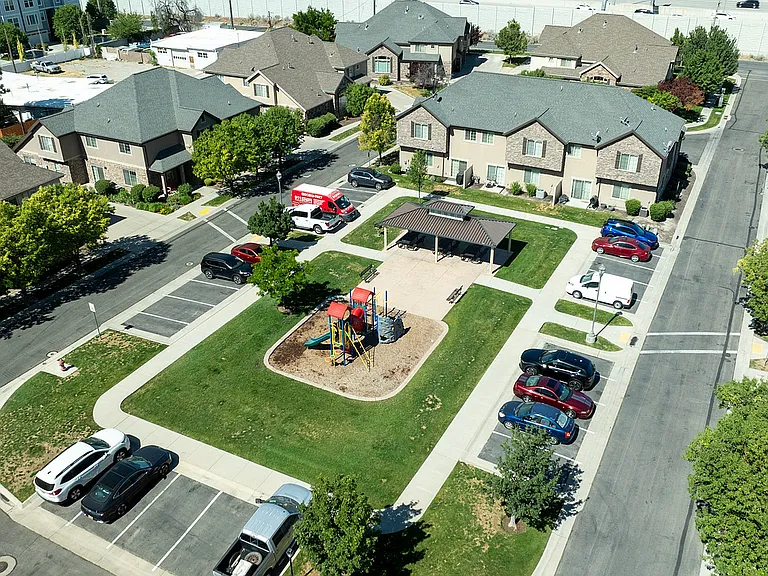 13343 Minuteman Dr Draper, UT-39