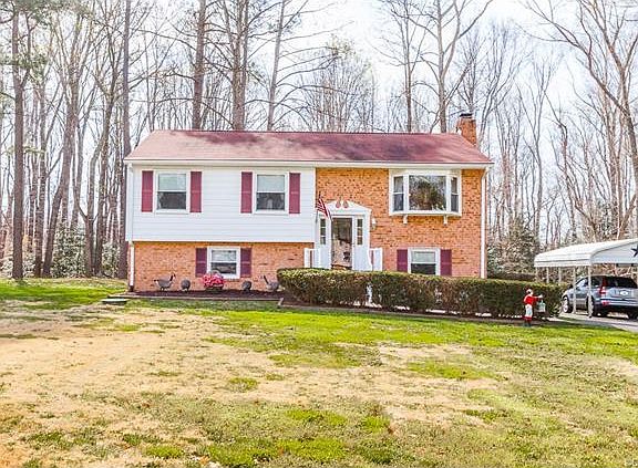 3rd image of 6364 Camille Dr