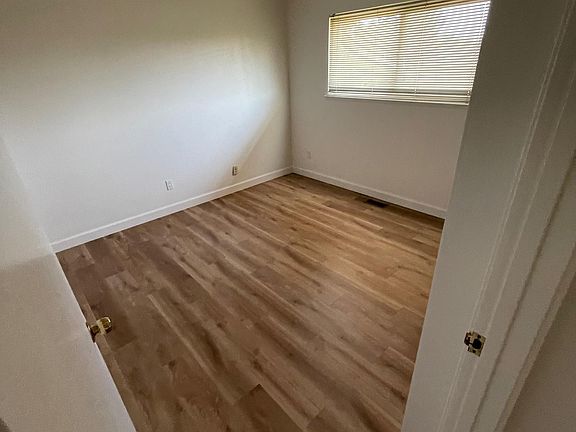 5th image of 6940 Los Cerros Dr