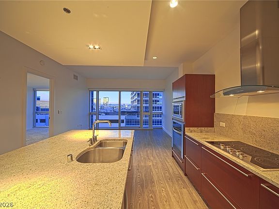 3rd image of 4471 Dean Martin Dr Unit 705