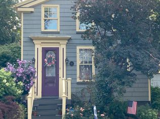 10 Greenwood St, Rochester, NY 14608