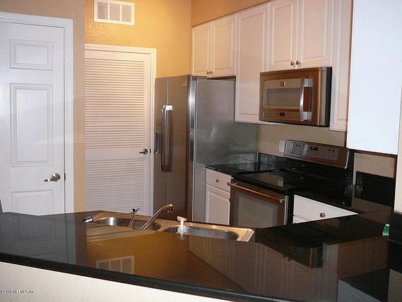 20150711181144142914000000-o