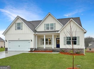 109 Loch Ct, Lagrange, GA 30241