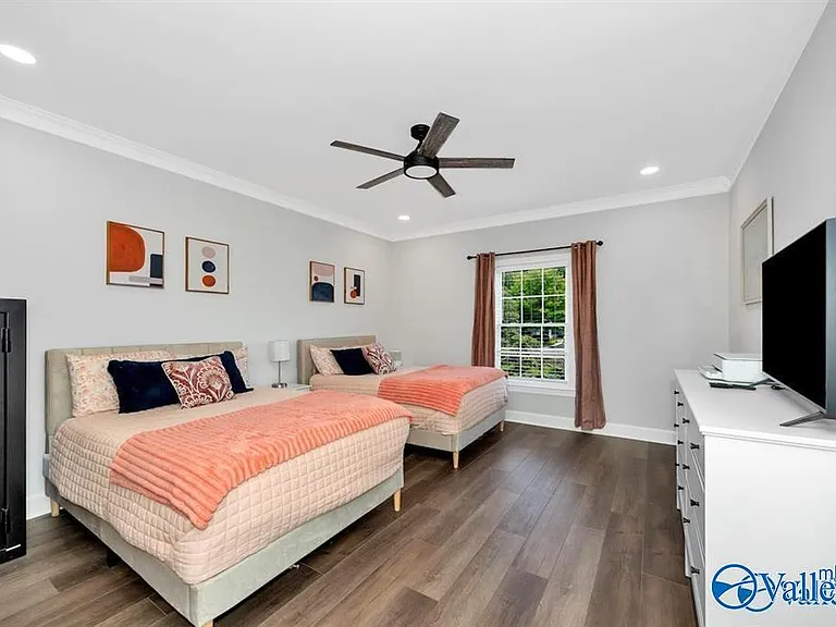 4770 Whitesburg Dr SW #302 — Photo 13