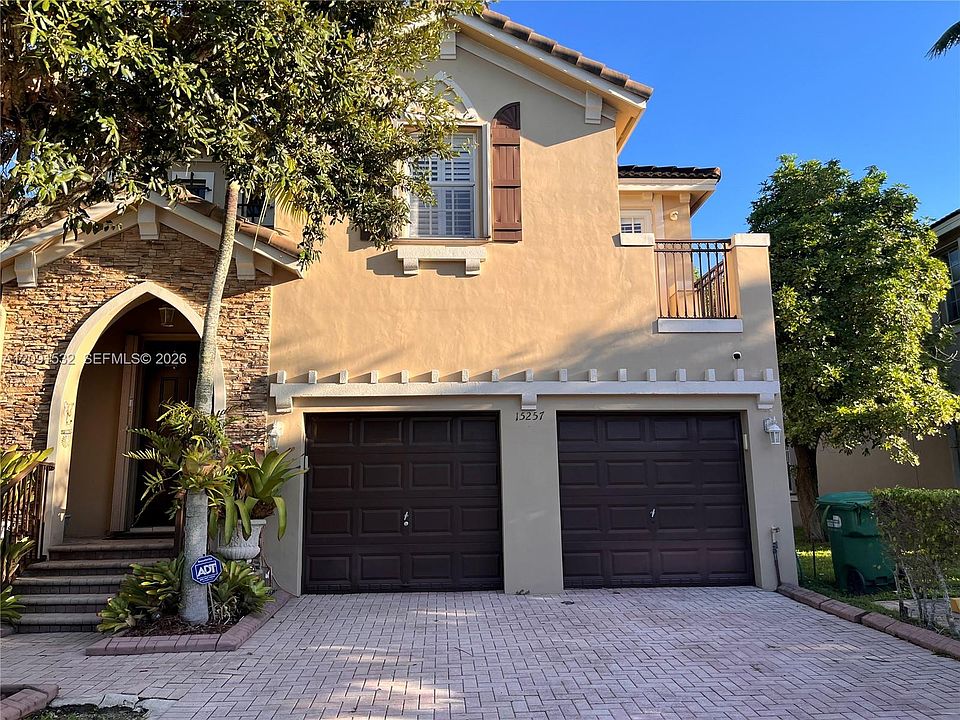 1st image of 15257 SW 8th Way